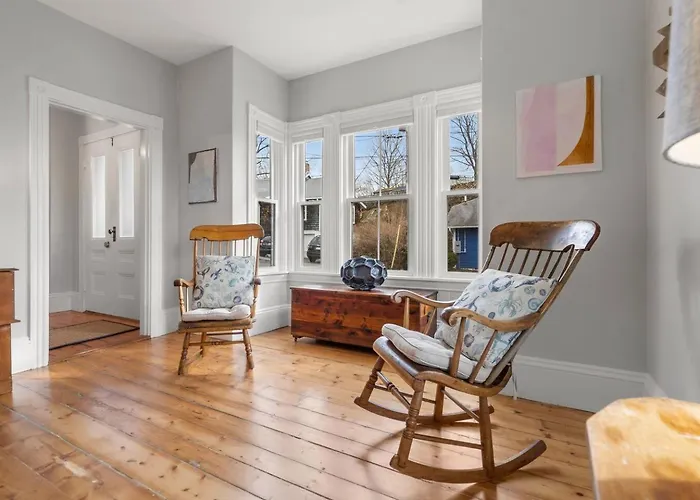 The Mariner|Family Friendly|Backyard|Walk 2 Beach
