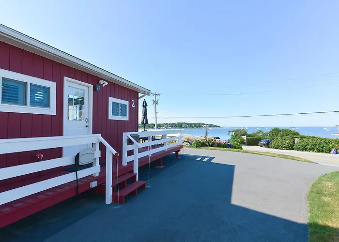 Niles Beach House